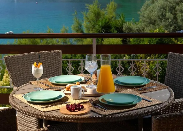 Arokaria House Nikiana