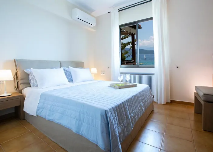 Case de vacanță Arokaria House Nikiana